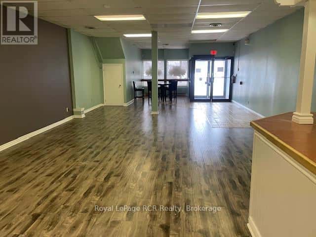 Wellington North (Arthur) — Wellington North (Arthur) - Photo 3 of 10