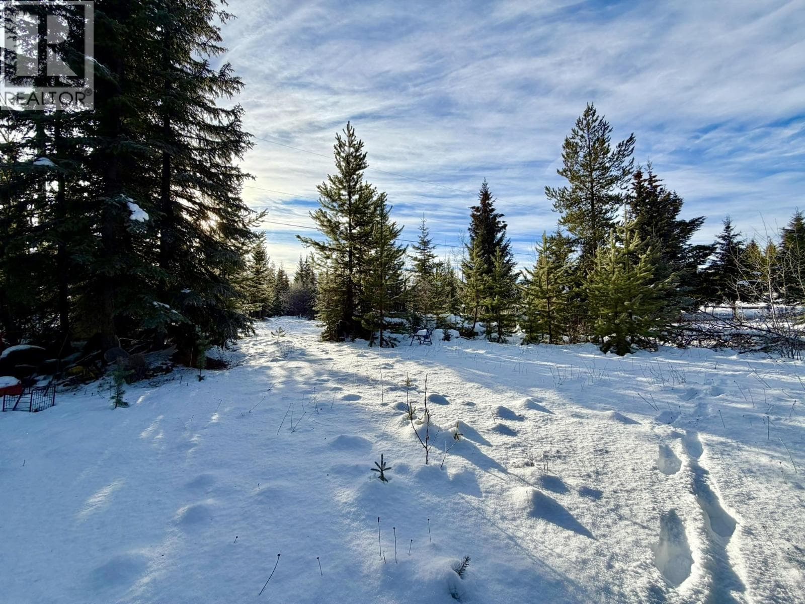 7631 WOMACK ROAD — Deka Lake / Sulphurous / Hathaway Lakes, British Columbia - Main photo