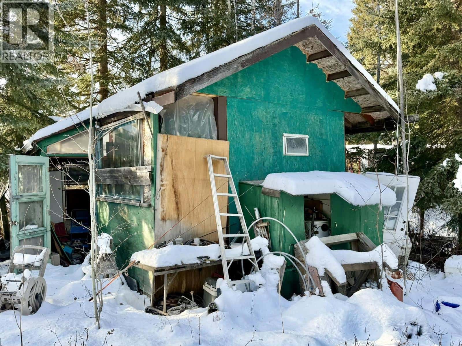 7631 WOMACK ROAD — Deka Lake / Sulphurous / Hathaway Lakes, British Columbia - Photo 4 of 18