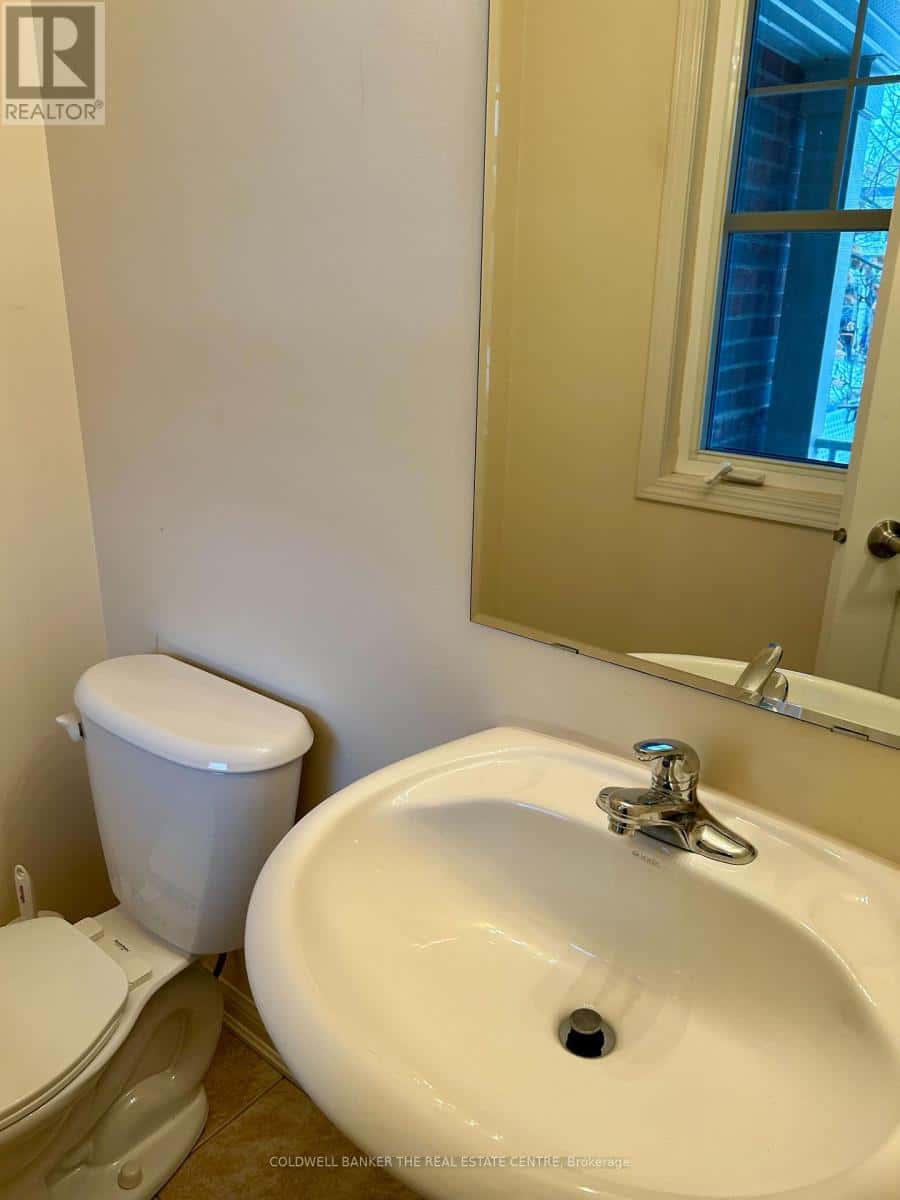 New Tecumseth (Alliston) — New Tecumseth (Alliston) - Photo 5 of 20