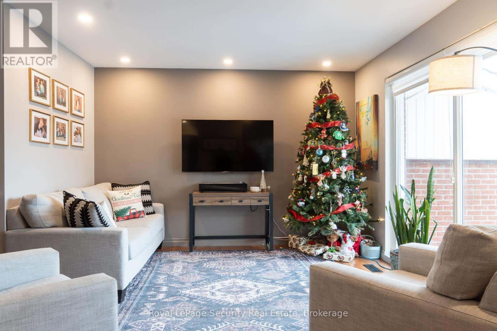 Mississauga (Mississauga Valleys) — Mississauga (Mississauga Valleys) - Photo 4 of 20