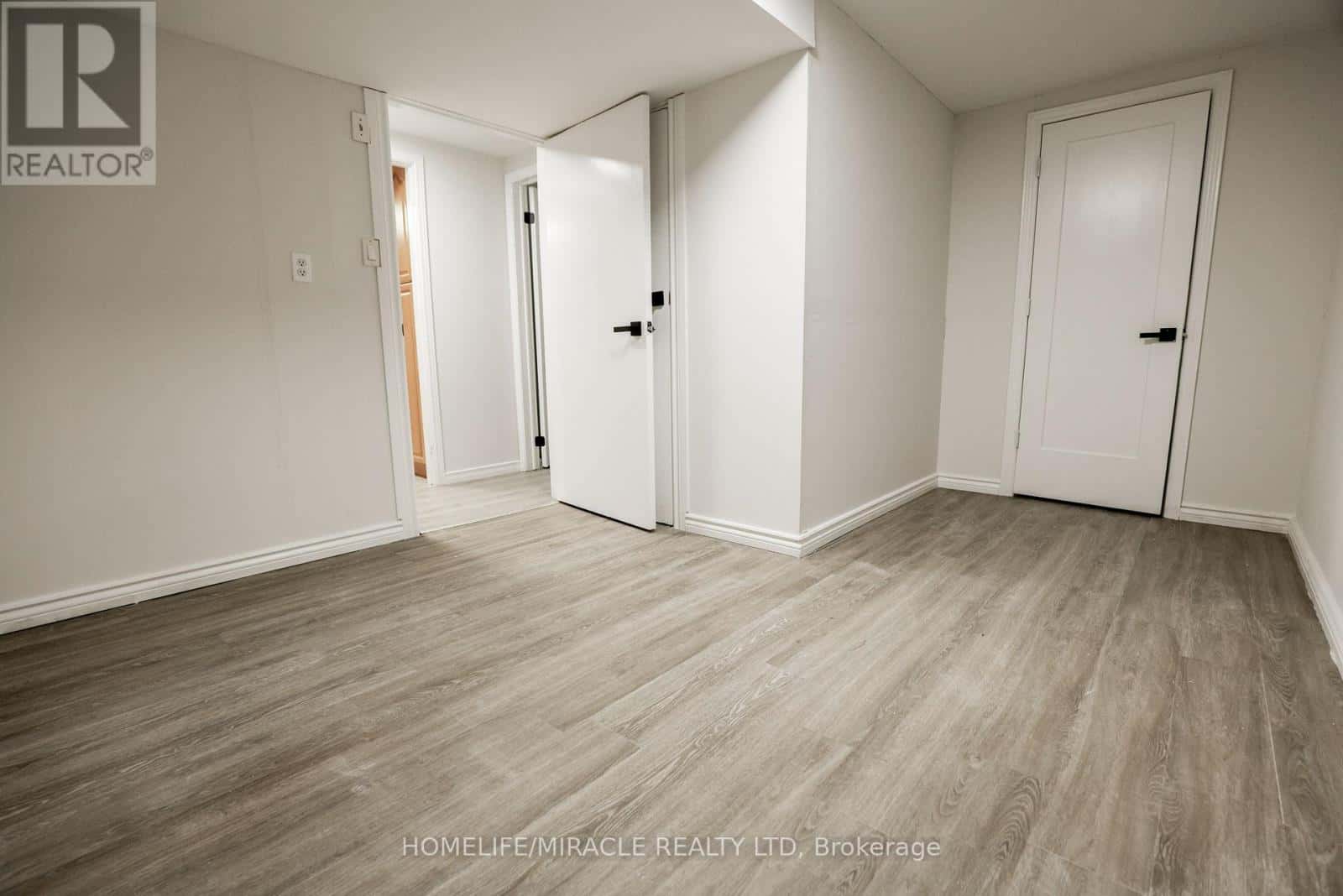 London East (East P) — London East (East P) - Photo 5 of 14