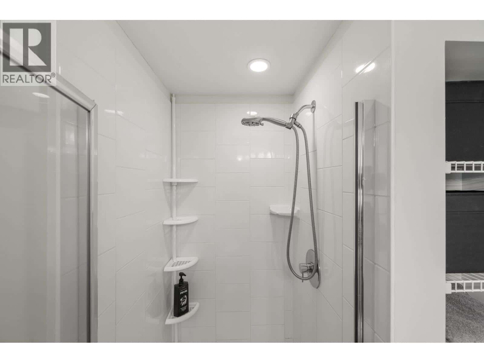 Coquitlam — Coquitlam - Photo 3 of 29