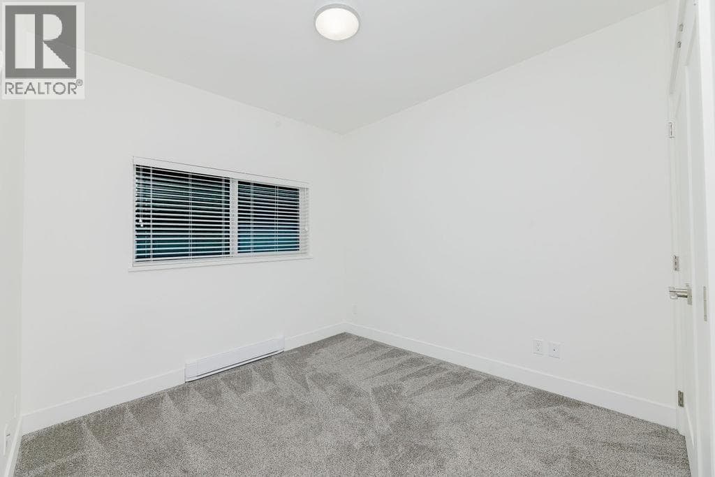 Gibsons — Gibsons - Main photo