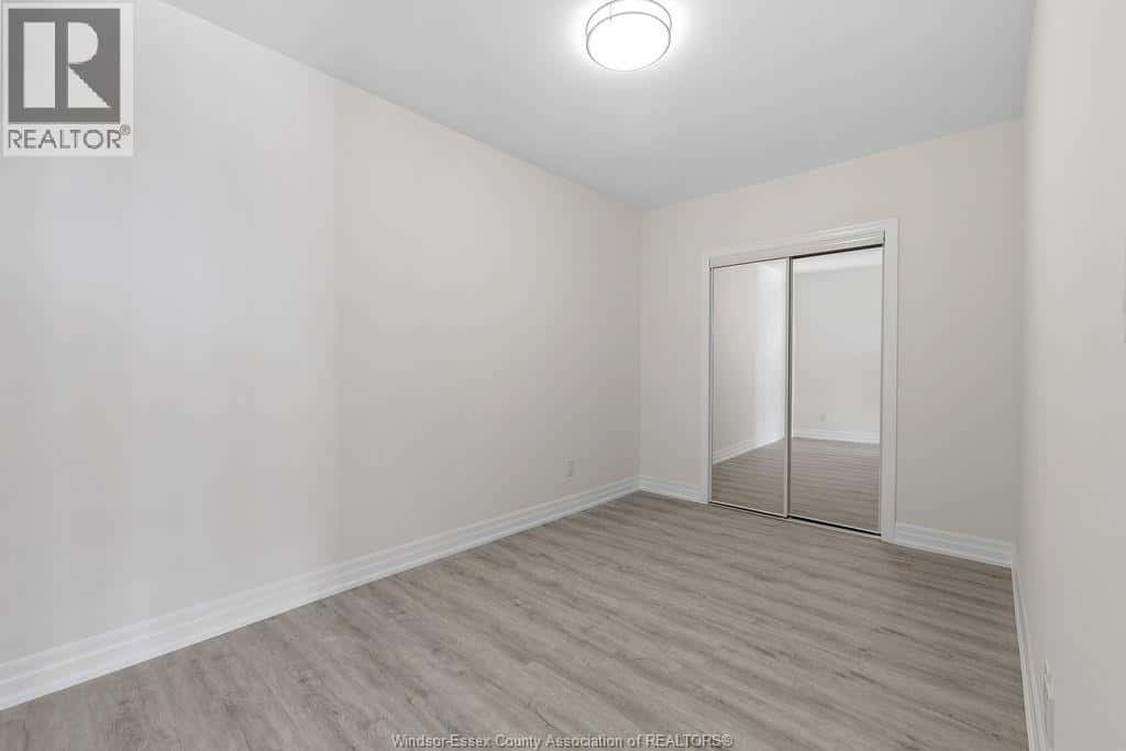 LaSalle — LaSalle - Photo 3 of 24