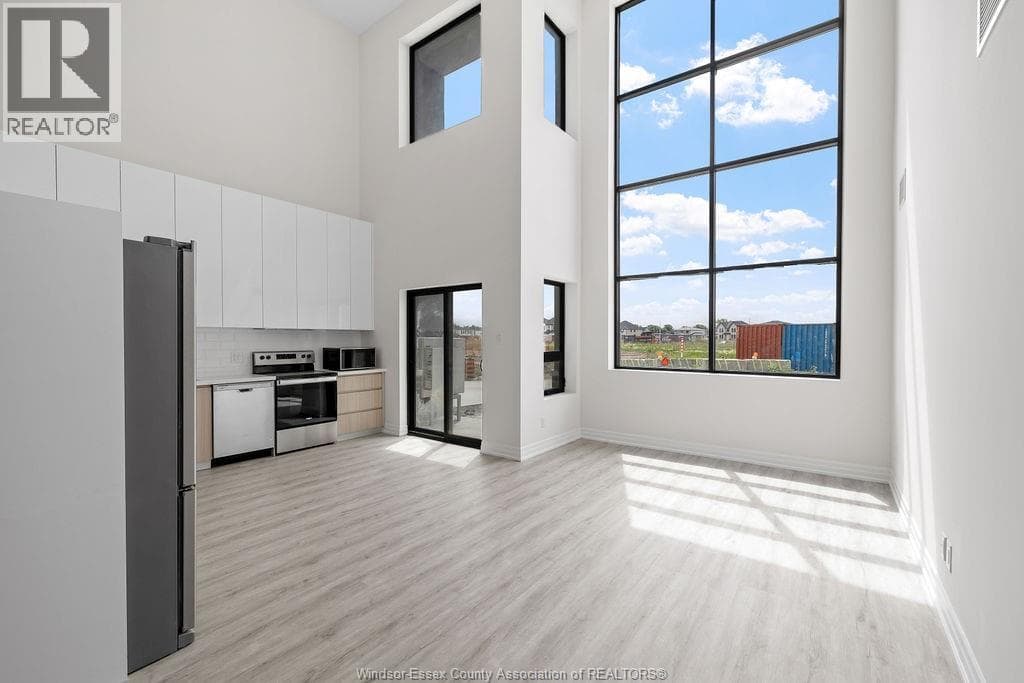 LaSalle — LaSalle - Main photo