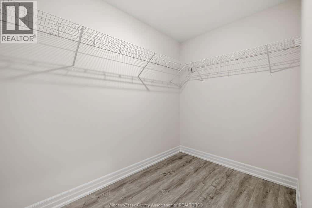 LaSalle — LaSalle - Photo 4 of 24