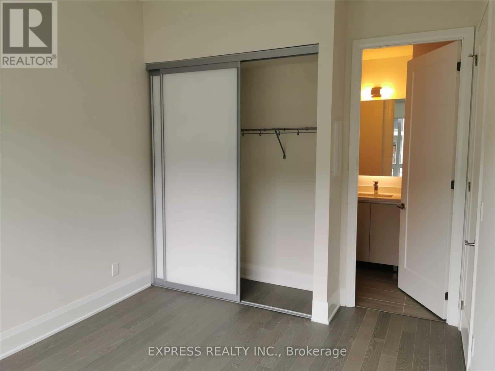 107 - 396 HIGHWAY 7 ROAD E — Richmond Hill (Doncrest) - Photo 4 of 7