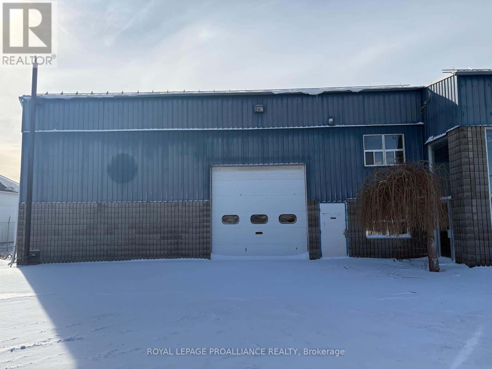 9 MCFARLAND DRIVE — Prince Edward County (Picton Ward) - Photo 4 of 5