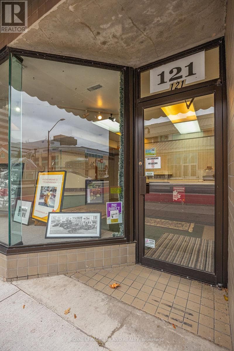 121 KING STREET — London East (East K) - Main photo