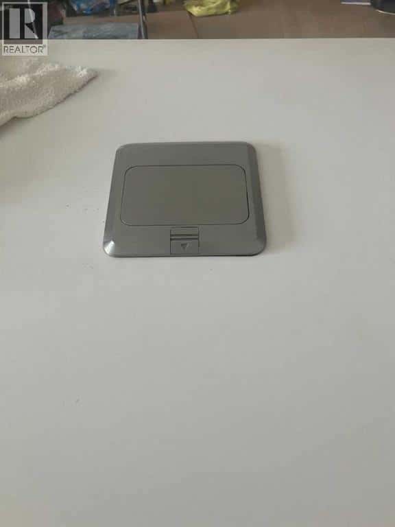 505 7 Street SE — High River, Alberta - Photo 5 of 35