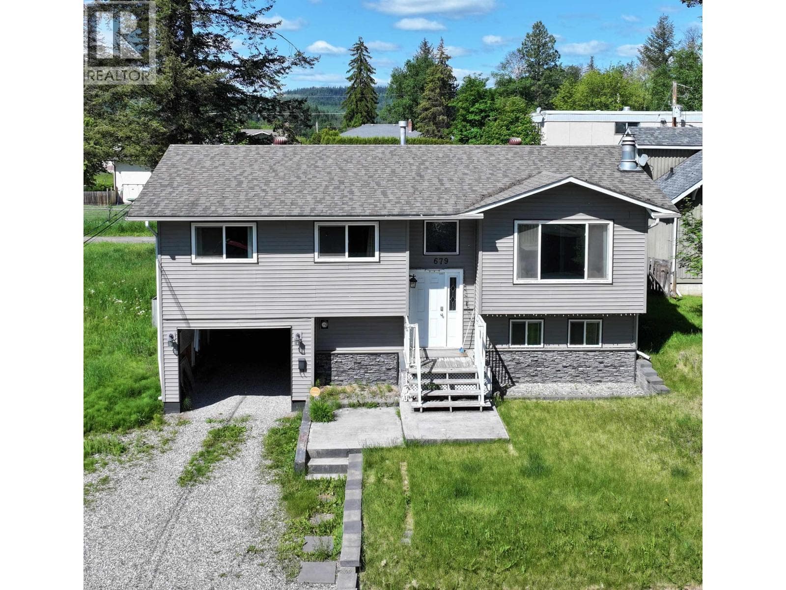 679 JONES STREET — Quesnel, British Columbia - Main photo