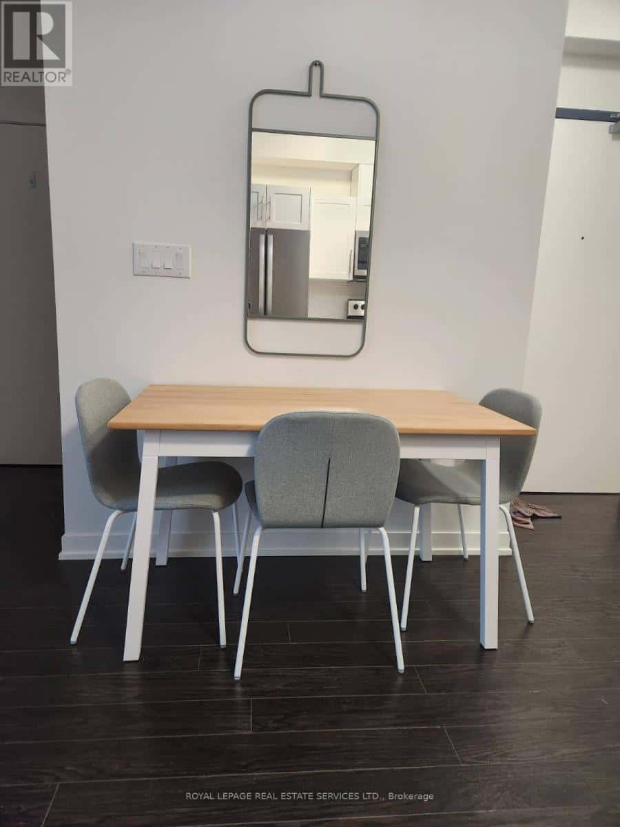 Waterloo — Waterloo - Photo 4 of 24