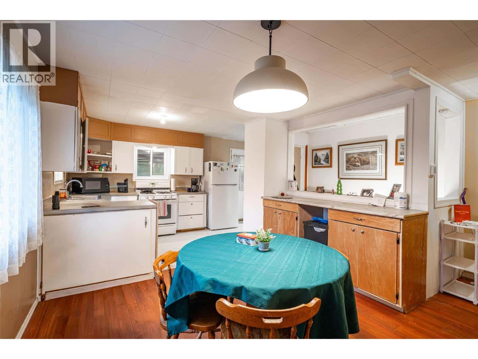 5714 Ponderosa Road — Falkland - Photo 2 of 41