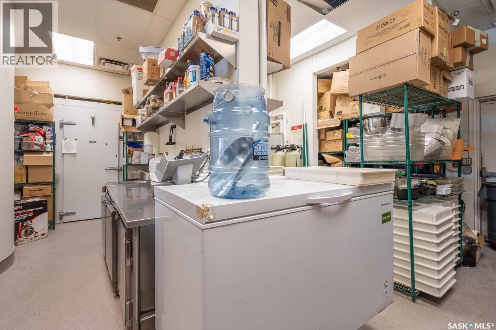 Regina — Regina - Main photo