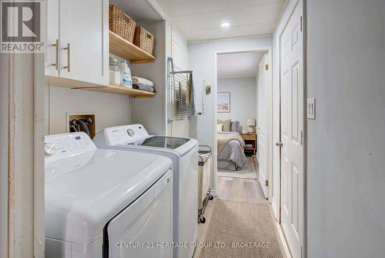 Leeds and the Thousand Islands — Leeds and the Thousand Islands - Photo 3 of 31