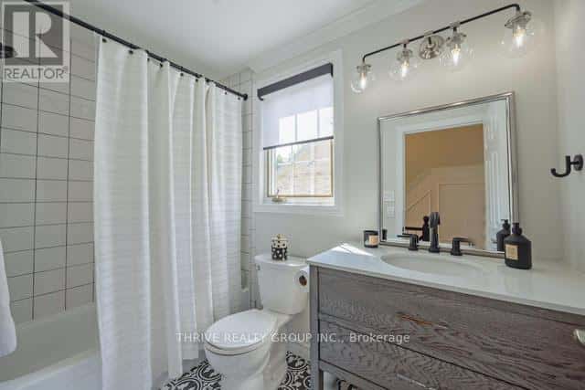 London North (North P) — London North (North P) - Photo 3 of 39