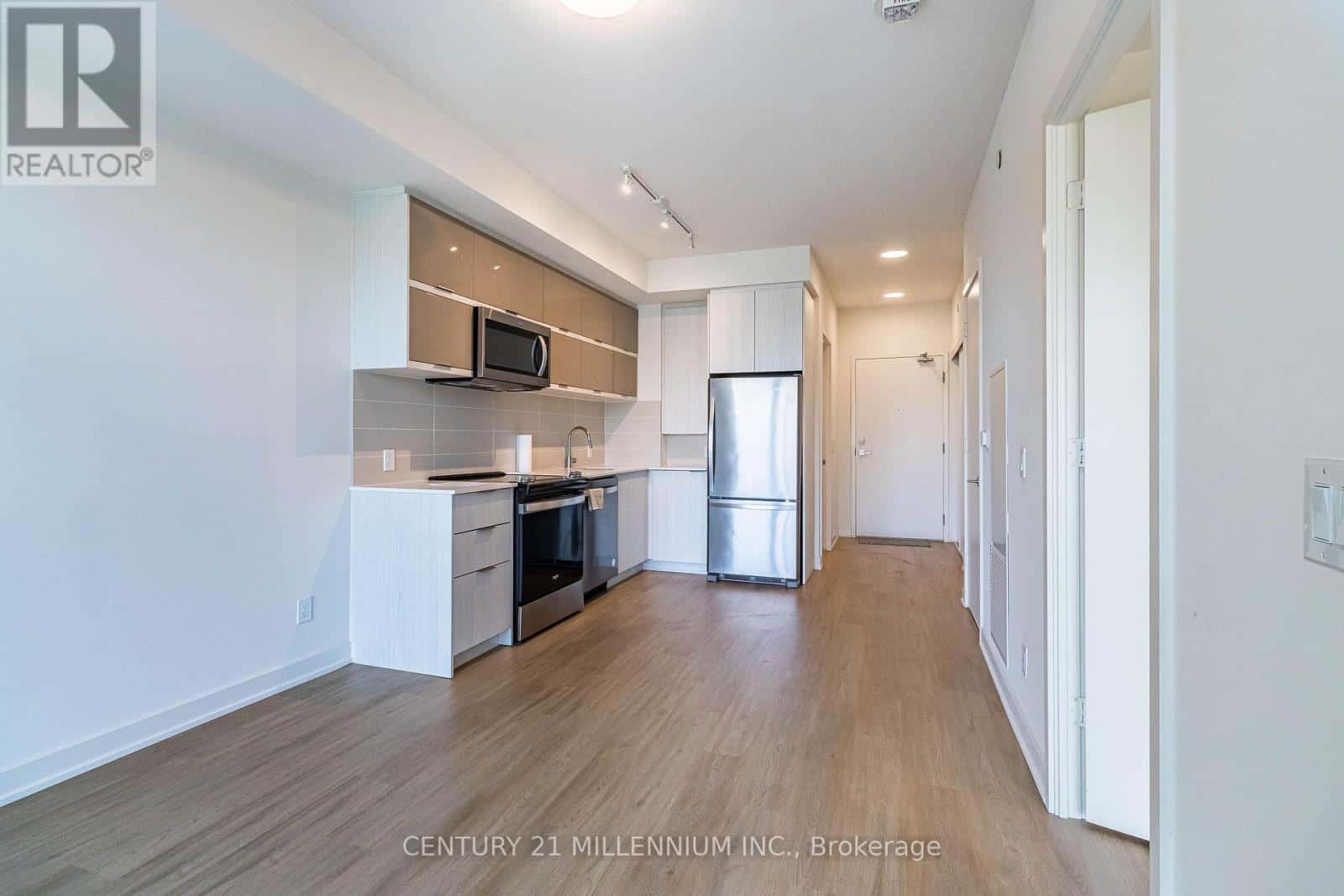 606 - 10 DEERLICK COURT — Toronto (Parkwoods-Donalda) - Photo 2 of 42