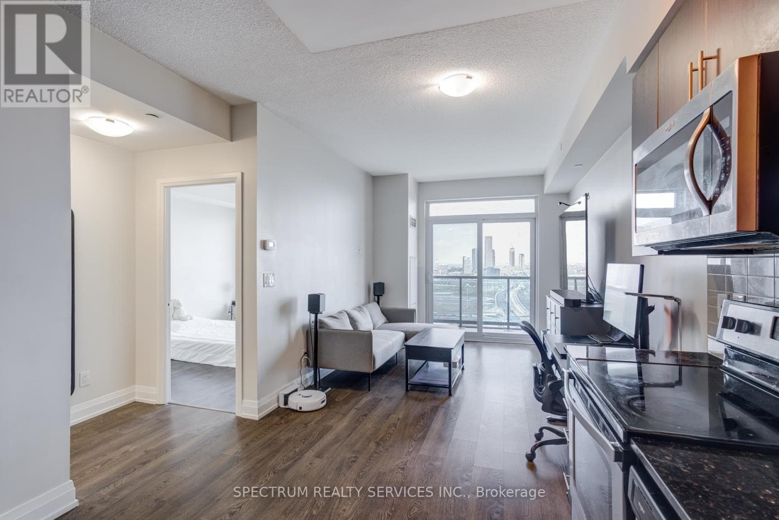 Vaughan (Vaughan Corporate Centre) — Vaughan (Vaughan Corporate Centre) - Main photo