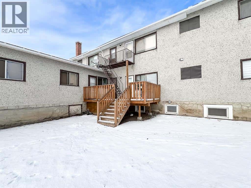 All, 302 1 Street SE — Falher - Photo 2 of 21