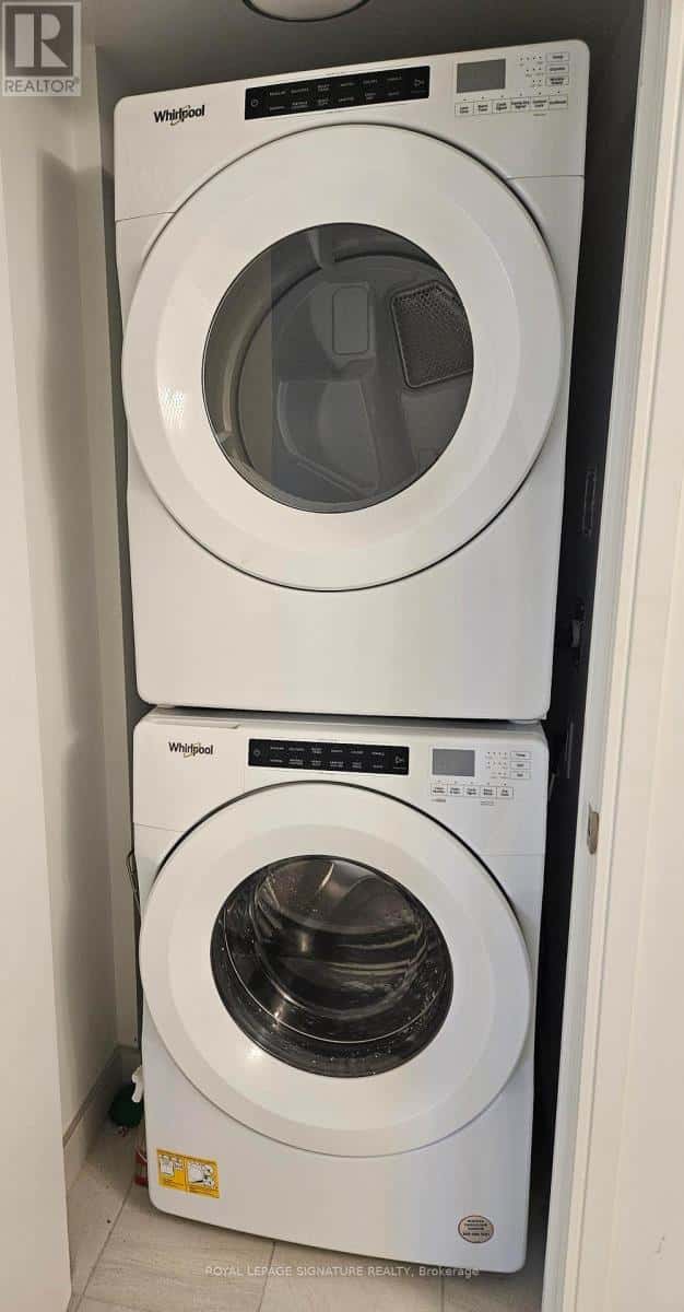 1011 - 30 SAMUEL WOOD WAY — Toronto (Islington-City Centre West) - Photo 4 of 14