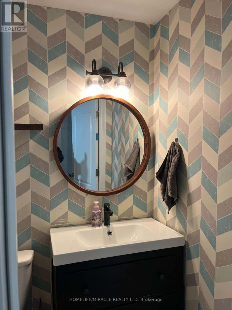 Brampton (Fletcher's Meadow) — Brampton (Fletcher's Meadow) - Photo 5 of 20