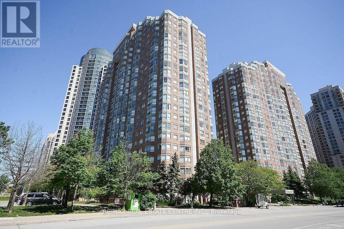 Mississauga (City Centre) — Mississauga (City Centre) - Main photo