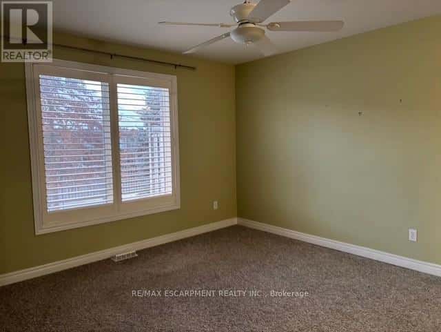 Lincoln (Lincoln-Jordan/Vineland) — Lincoln (Lincoln-Jordan/Vineland) - Photo 3 of 20