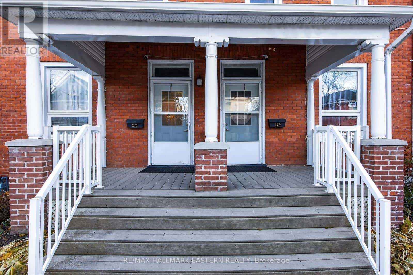 271 THOMAS STREET — Peterborough (Town Ward 3) - Photo 2 of 50