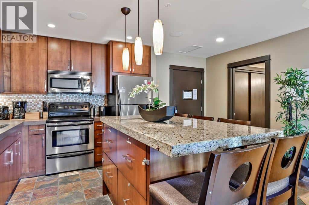 319D, 1818 Mountain Avenue — Canmore, Alberta - Photo 4 of 16