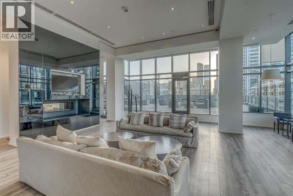 1403, 615 6 Avenue SE — Calgary - Photo 3 of 39