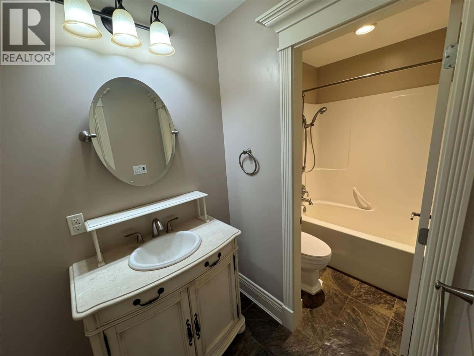 Grand Forks — Grand Forks - Photo 2 of 47