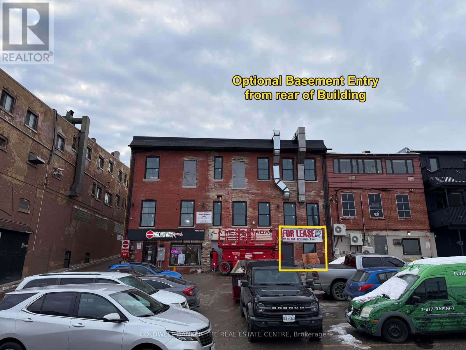 Newmarket (Central Newmarket) — Newmarket (Central Newmarket) - Photo 2 of 31