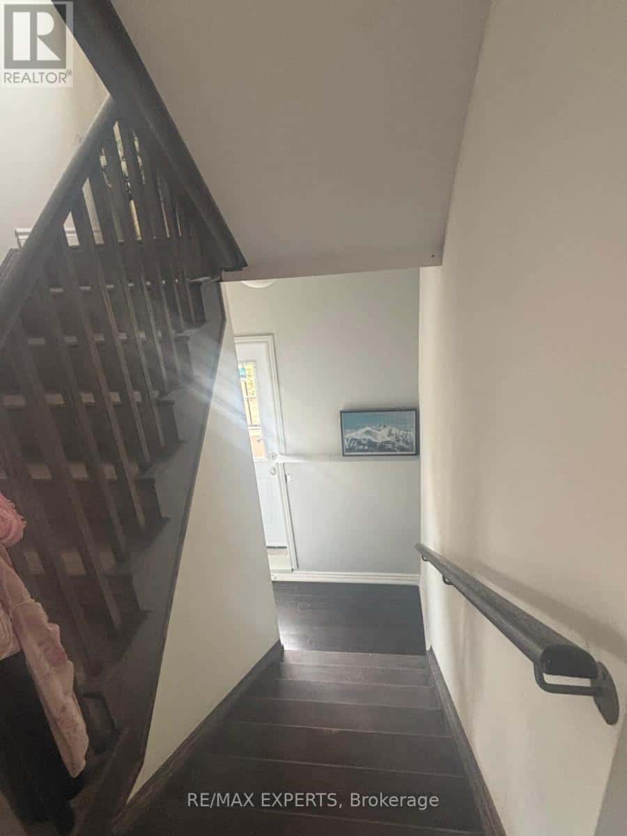 Innisfil — Innisfil - Photo 4 of 28