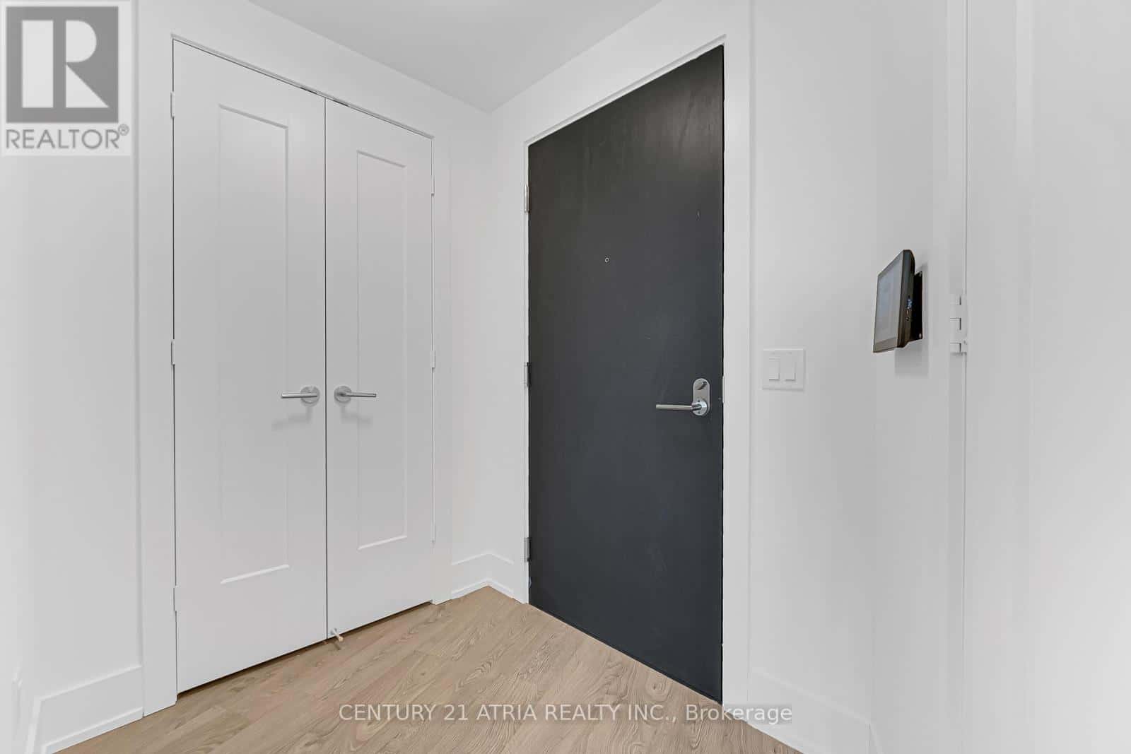 Toronto (Edenbridge-Humber Valley) — Toronto (Edenbridge-Humber Valley) - Photo 4 of 41