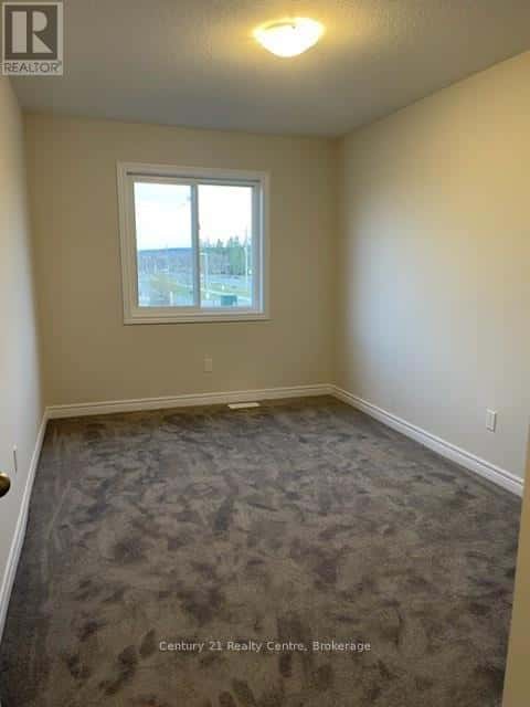 Hamilton (Winona) — Hamilton (Winona) - Photo 4 of 15