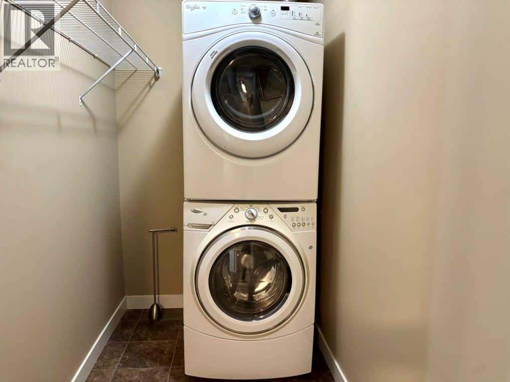 Calgary — Calgary - Photo 3 of 21