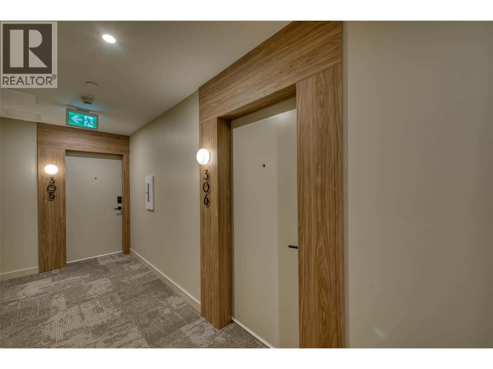 9652 Benchland Drive Unit# 306 — Lake Country, British Columbia - Photo 3 of 33