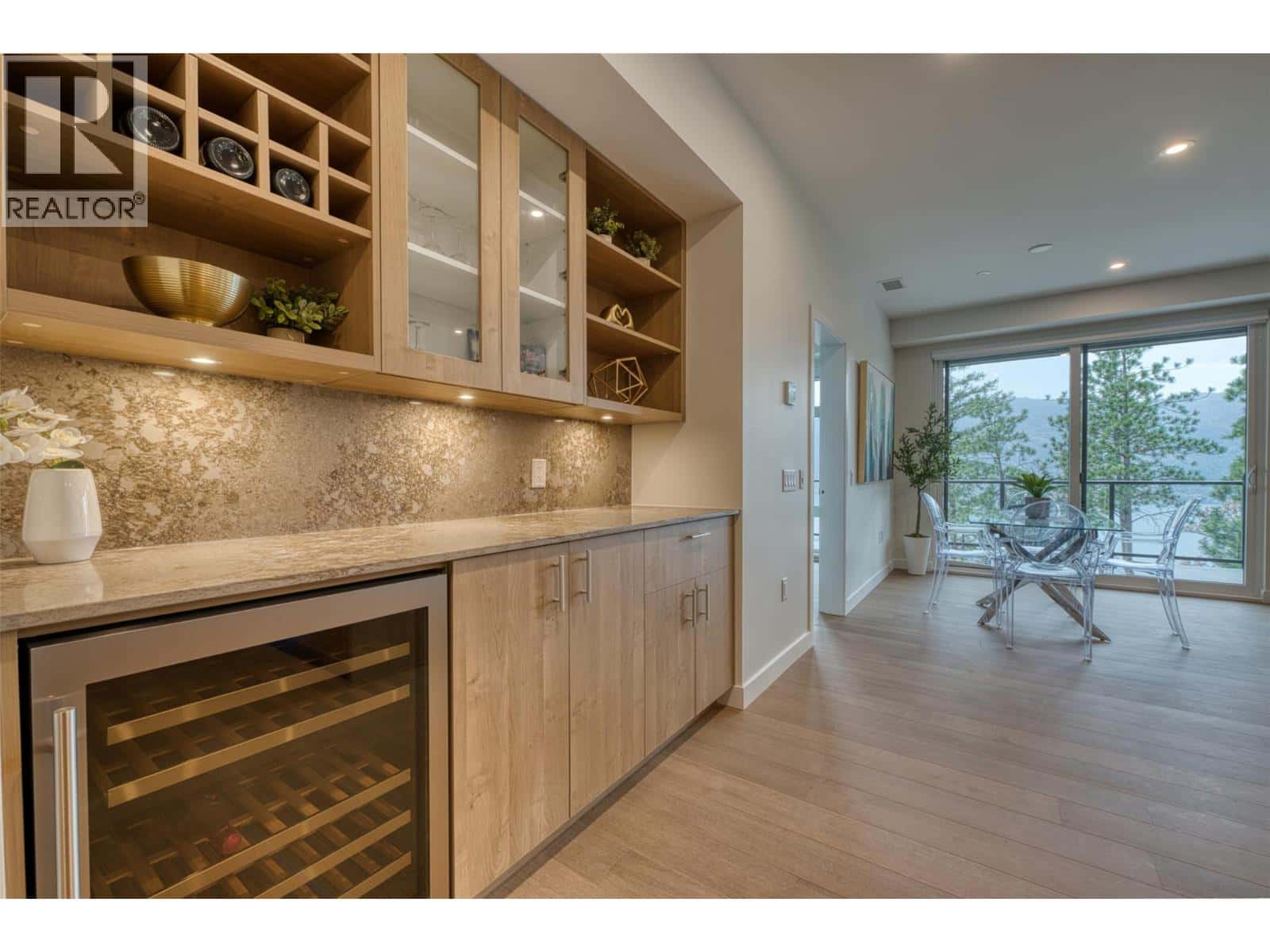 9652 Benchland Drive Unit# 306 — Lake Country, British Columbia - Photo 5 of 33