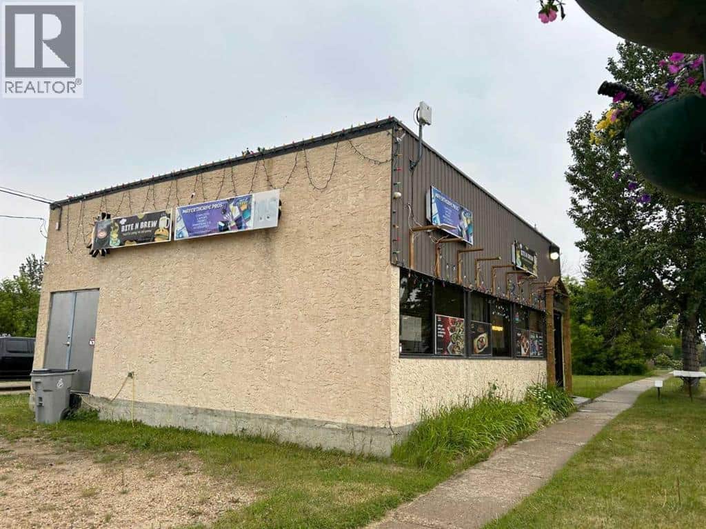 Kiosk, 4912 49 Avenue - Photo 5 of 10, Mayerthorpe, Alberta