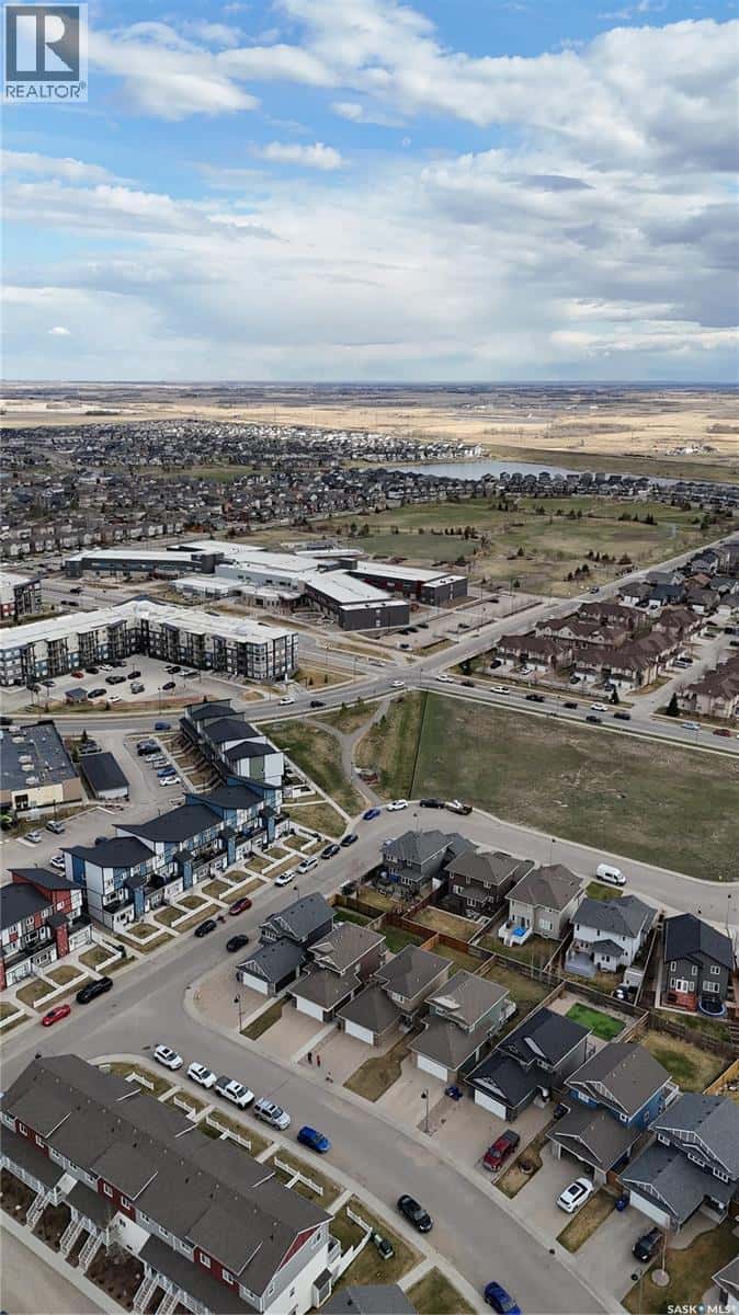 Saskatoon — Saskatoon - Photo 4 of 18