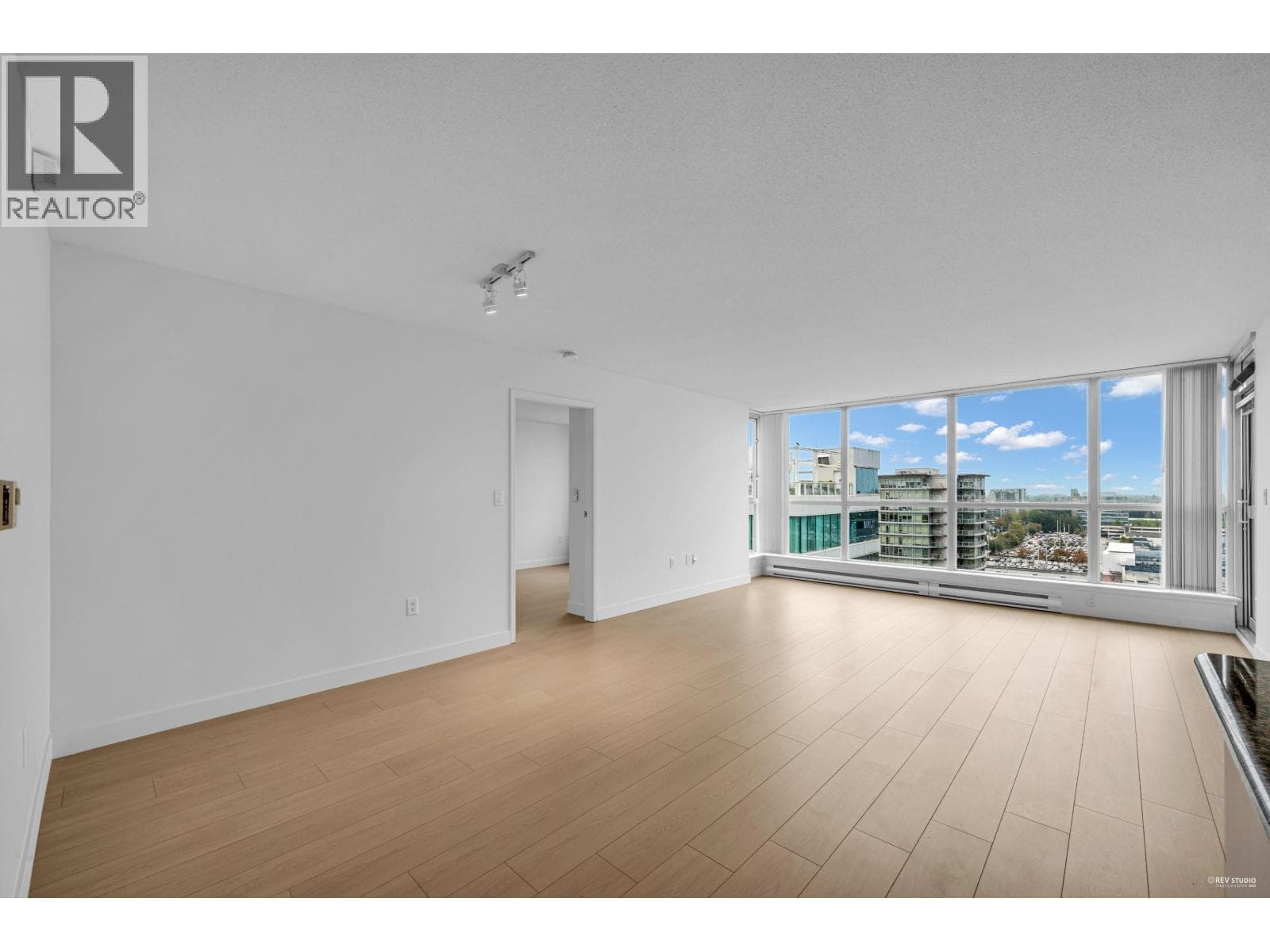 Richmond — Richmond - Main photo