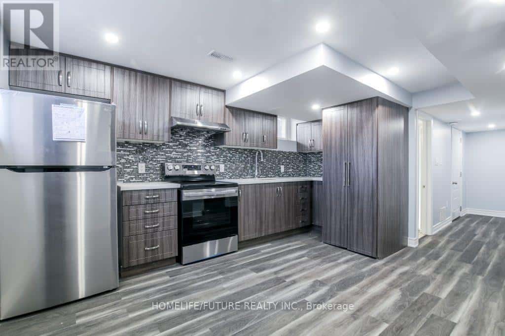 Toronto (Woburn) — Toronto (Woburn) - Photo 2 of 14