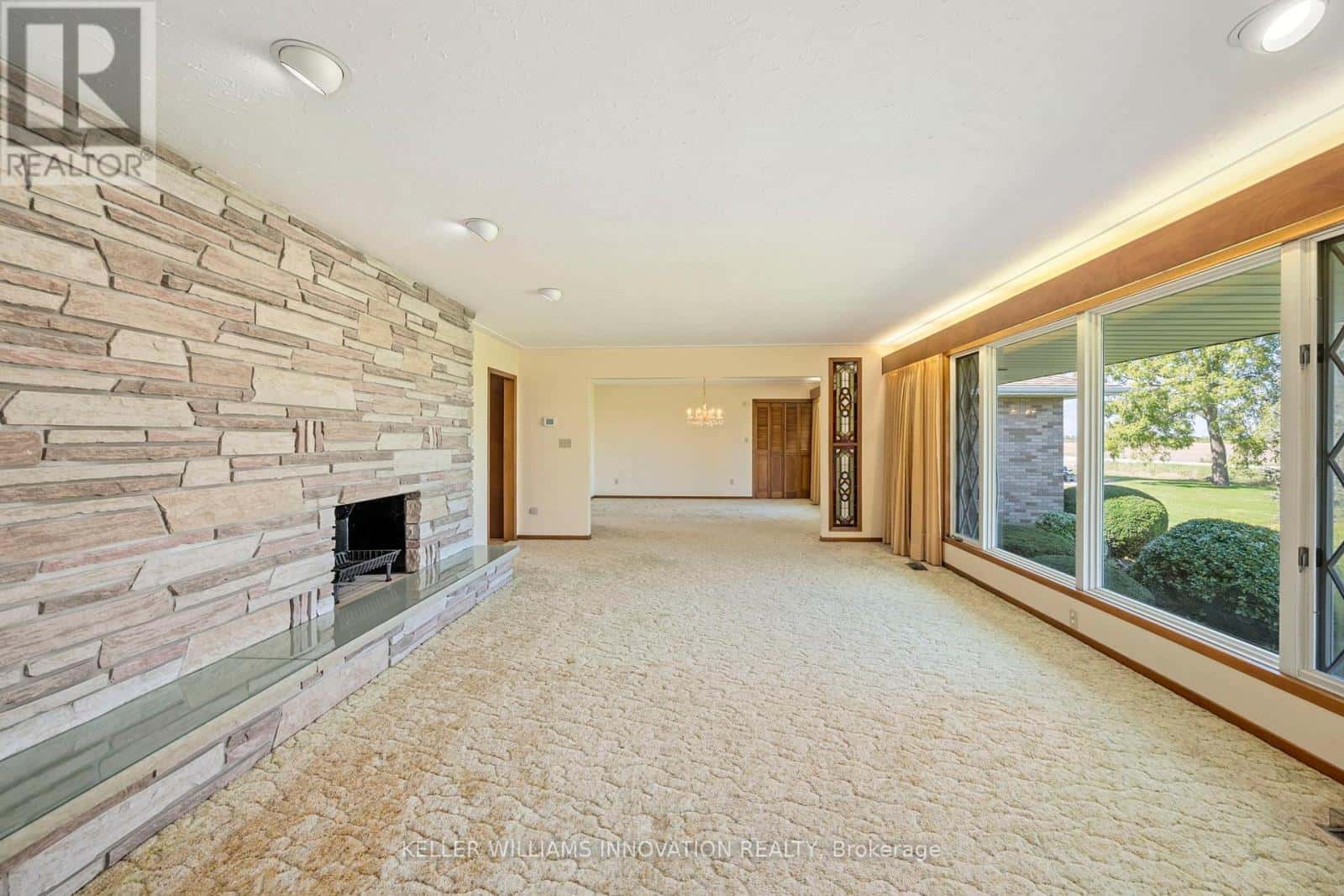 Chatham-Kent (Chatham) — Chatham-Kent (Chatham) - Photo 3 of 49