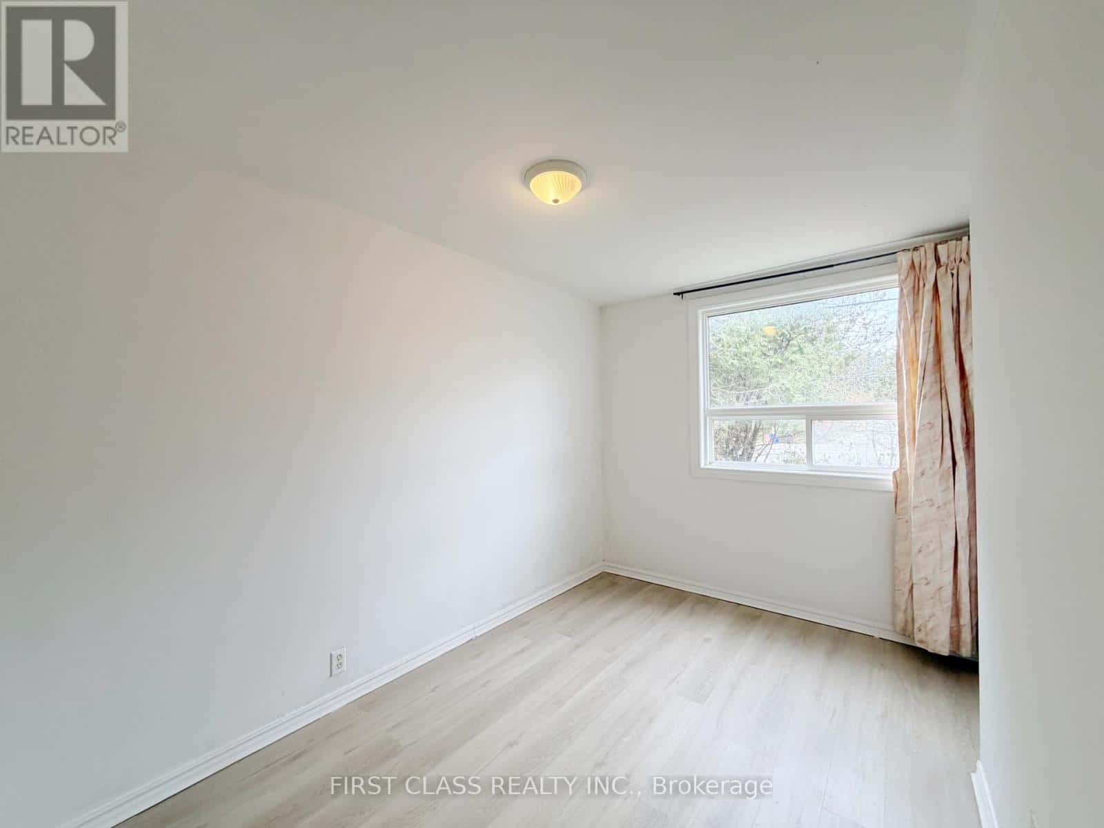 Georgina (Sutton & Jackson's Point) — Georgina (Sutton & Jackson's Point) - Photo 4 of 13