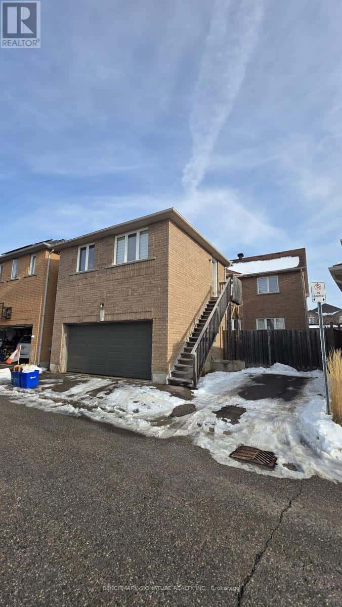 Markham (Cornell) — Markham (Cornell) - Photo 4 of 19