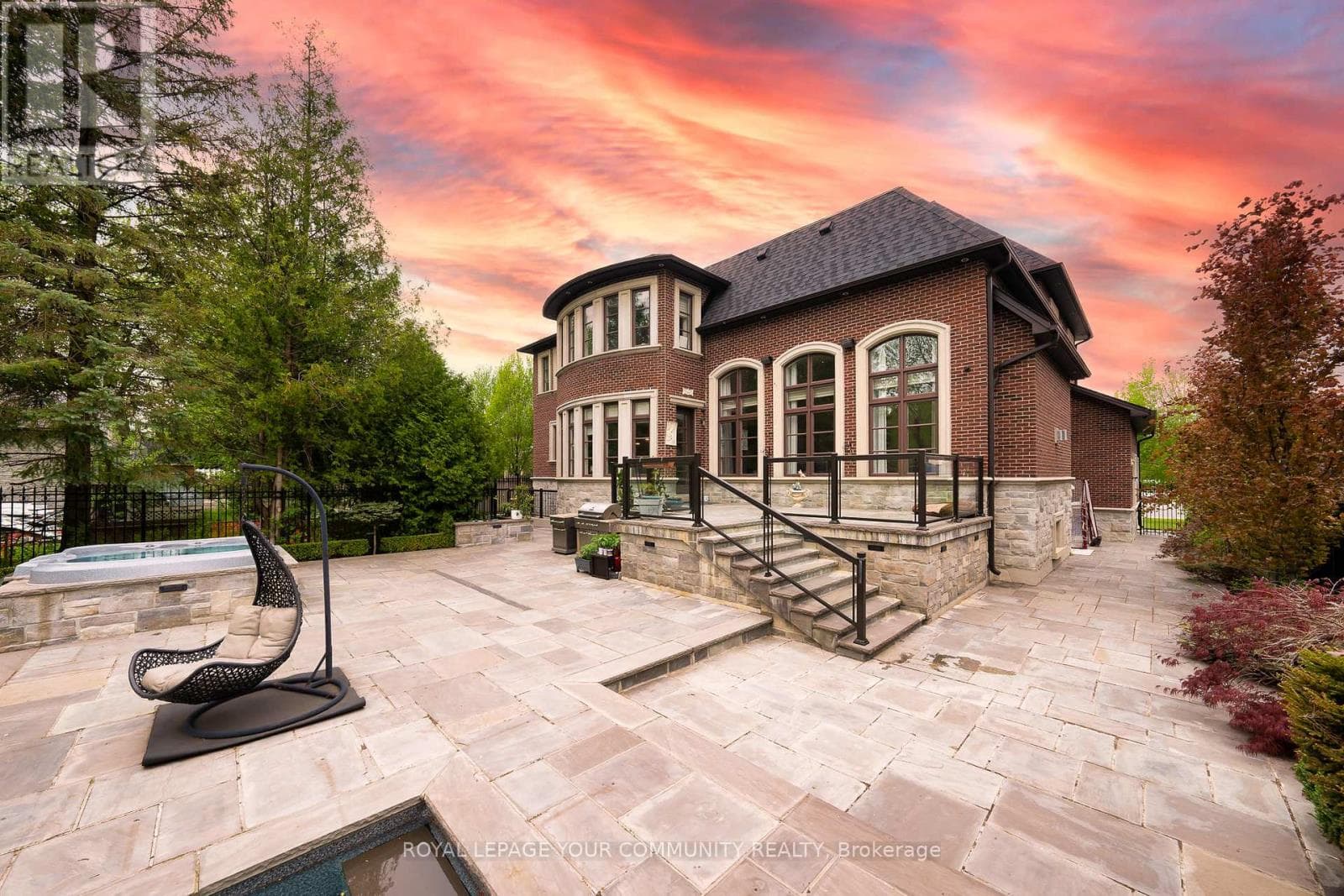 Richmond Hill (Oak Ridges Lake Wilcox) — Richmond Hill (Oak Ridges Lake Wilcox) - Main photo