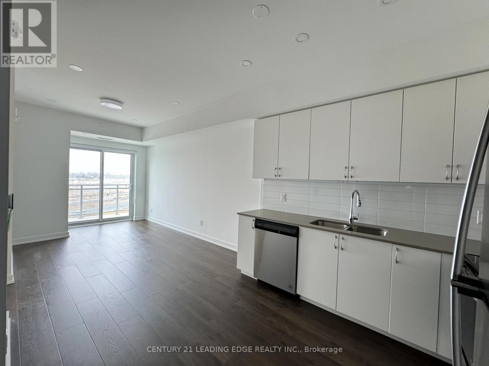 Barrie (Little Lake) — Barrie (Little Lake) - Main photo