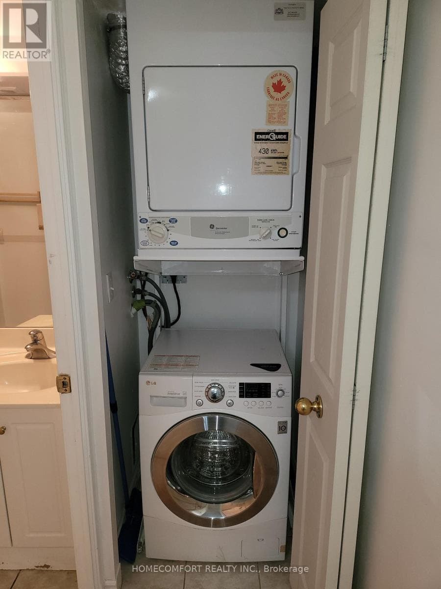 Toronto (Willowdale West) — Toronto (Willowdale West) - Main photo