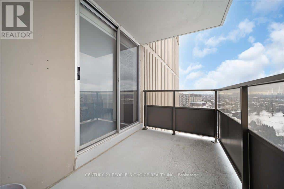 Toronto (L'Amoreaux) — Toronto (L'Amoreaux) - Photo 3 of 36